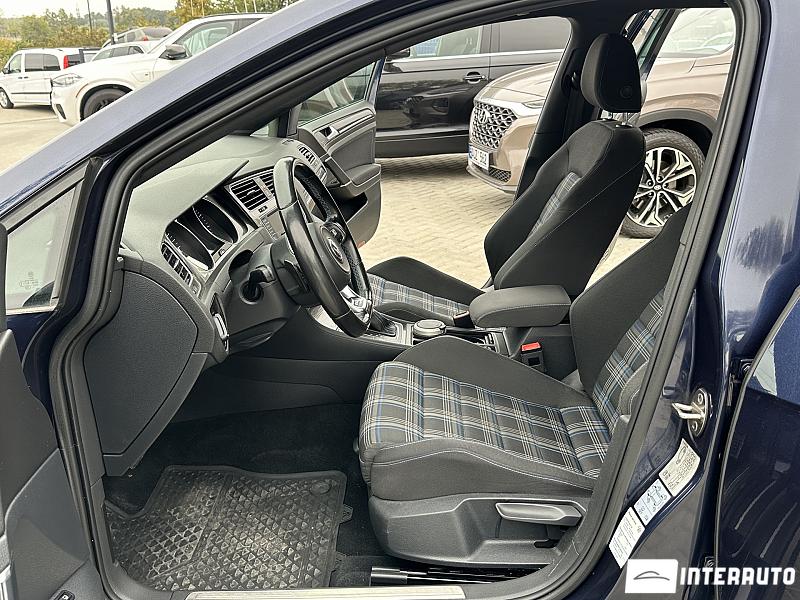 Volkswagen Golf GTE 5 volkswagen golf gte 2016