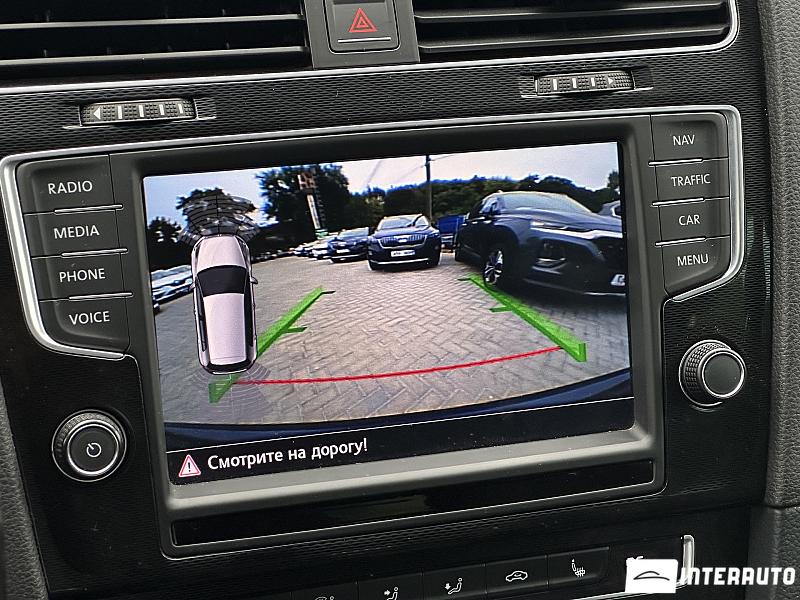 Volkswagen Golf GTE 10 volkswagen golf gte 2016