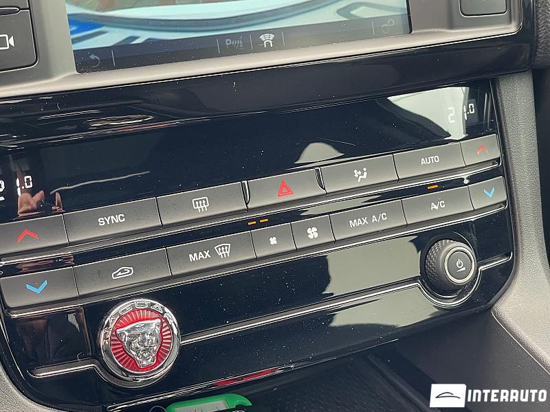 Jaguar F-Pace 11 jaguar f-pace 2018