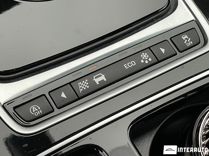 Jaguar F-Pace 12 jaguar f-pace 2018