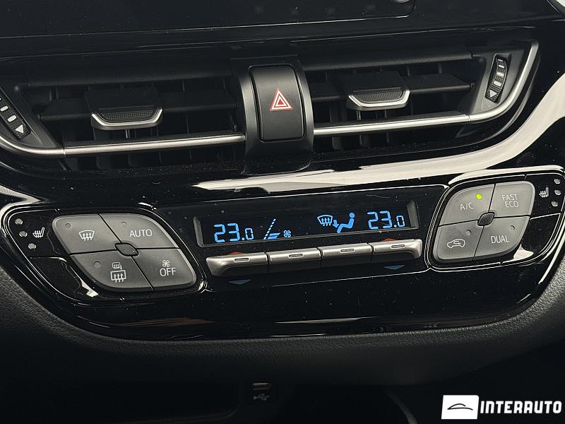 Toyota C-HR 11 toyota c-hr 2021