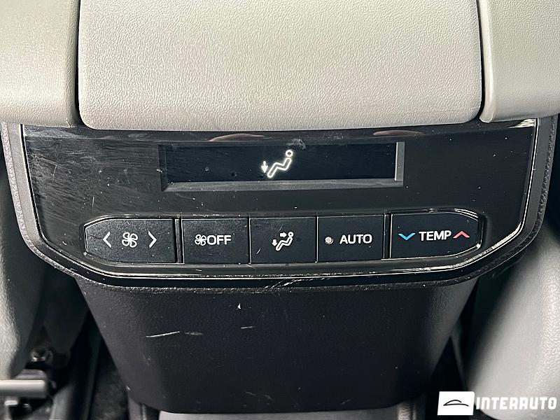 Toyota Highlander 19 toyota highlander 2020