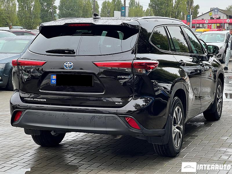 Toyota Highlander 2 toyota highlander 2020