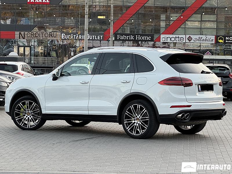 Porsche Cayenne S Hybrid 4 porsche cayenne s hybrid 2016