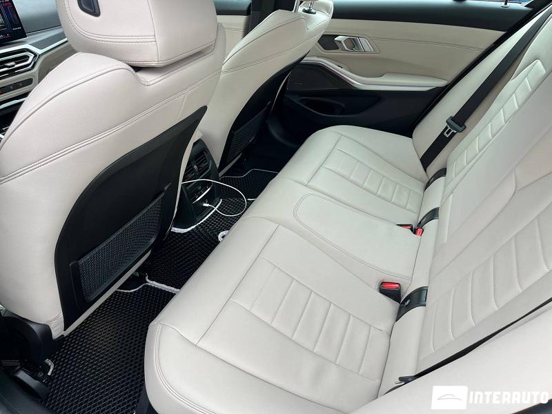 BMW 330E 16 bmw 330e 2022