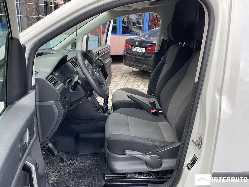 Volkswagen Caddy Maxi 5 volkswagen caddy maxi 2018