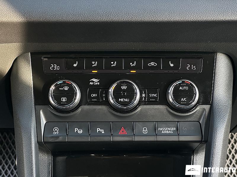 Skoda Karoq 11 skoda karoq 2020