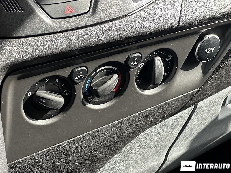 Ford Transit 10 ford transit 2014