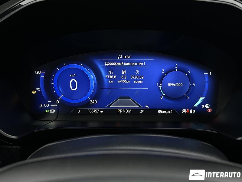 Ford Kuga 8 ford kuga 2020