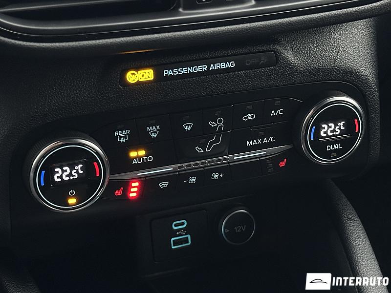 Ford Kuga 11 ford kuga 2020