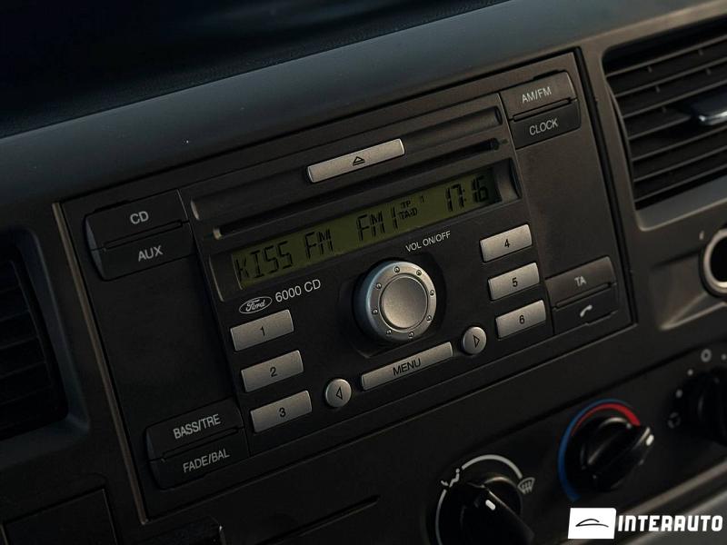 Ford Transit 9 ford transit 2011