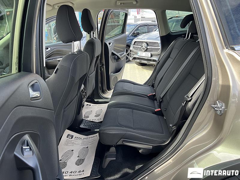 Ford Kuga 12 ford kuga 2019