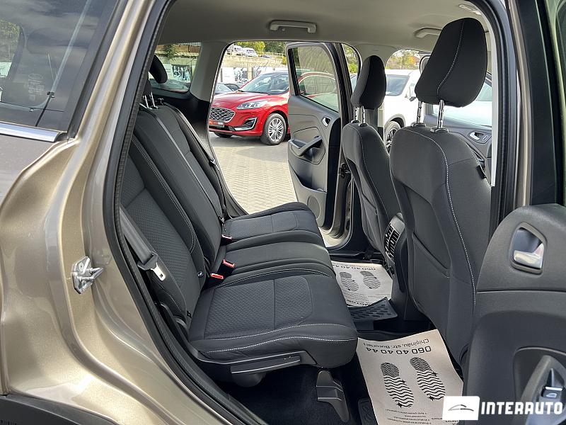 Ford Kuga 13 ford kuga 2019