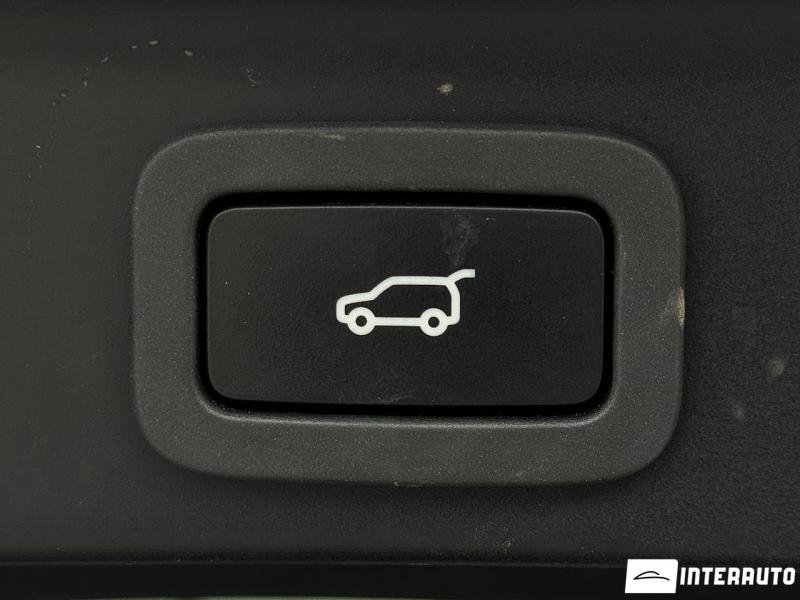 Jaguar F-Pace 20 jaguar f-pace 2017