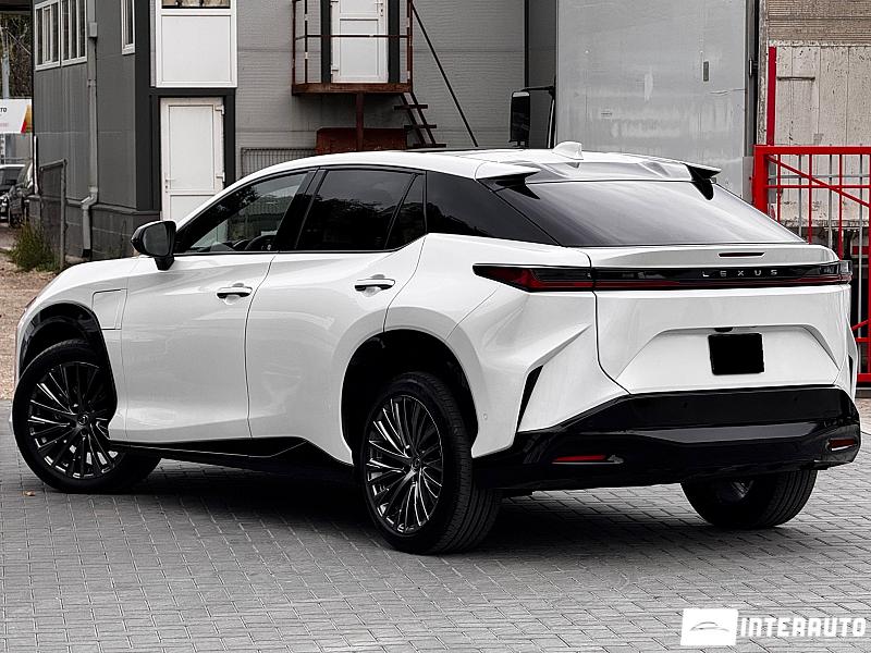 Lexus RZ 450e 4 lexus rz 450e 2023
