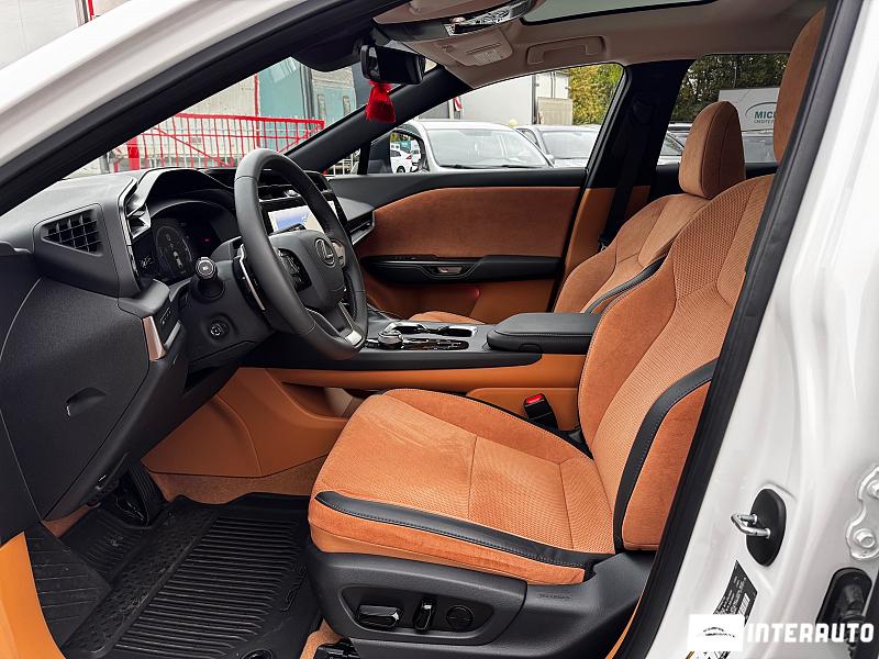 Lexus RZ 450e 5 lexus rz 450e 2023