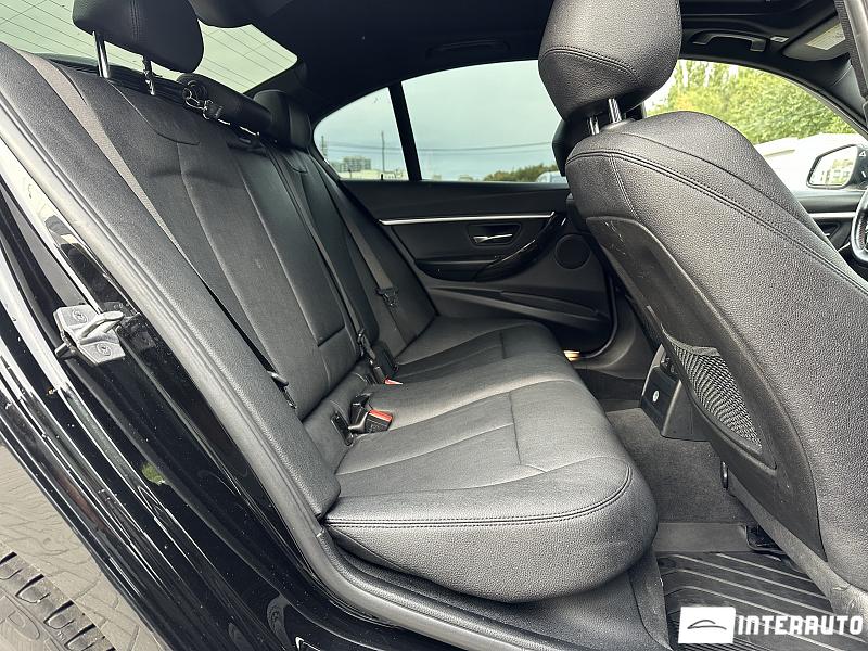 BMW 330E 18 bmw 330e 2017