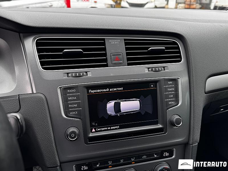 Volkswagen Golf 10 volkswagen golf 2015