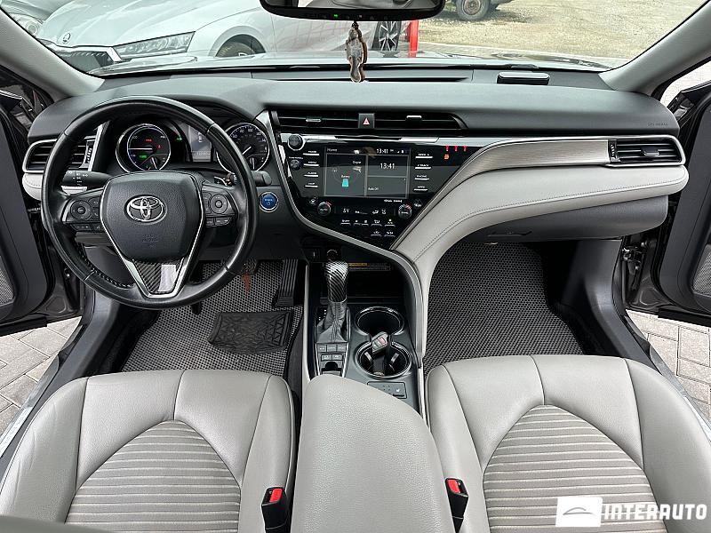Toyota Camry 8 toyota camry 2019