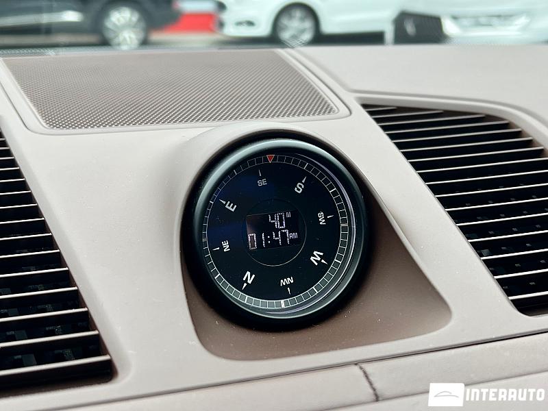 Porsche Cayenne E-Hybrid 18 porsche cayenne e-hybrid 2019