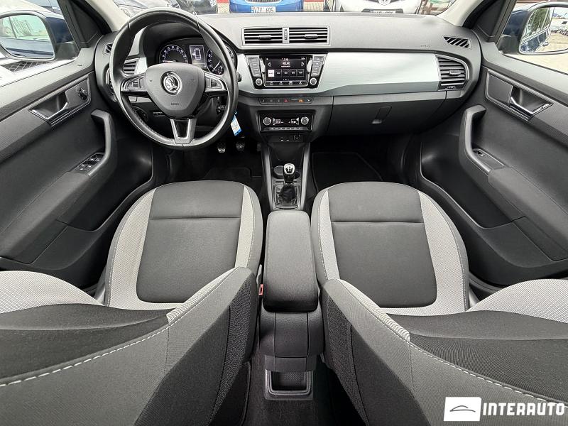 Skoda Fabia 16 skoda fabia 2018