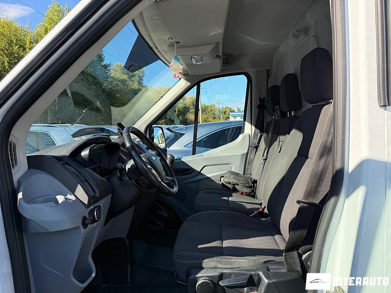 Ford Transit 5 ford transit 2019