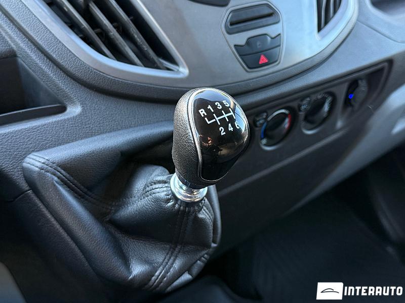 Ford Transit 11 ford transit 2019