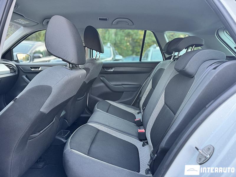 Skoda Fabia 16 skoda fabia 2015