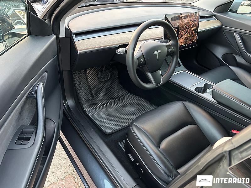 Tesla Model 3 5 tesla model 3 2020