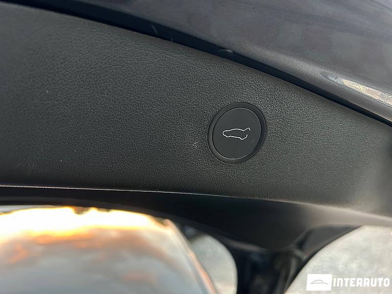 Tesla Model 3 17 tesla model 3 2020