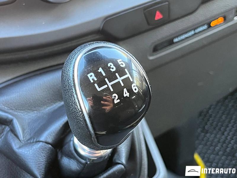 Ford Transit 12 ford transit 2018