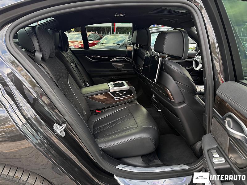 BMW 745e 21 bmw 745e 2019