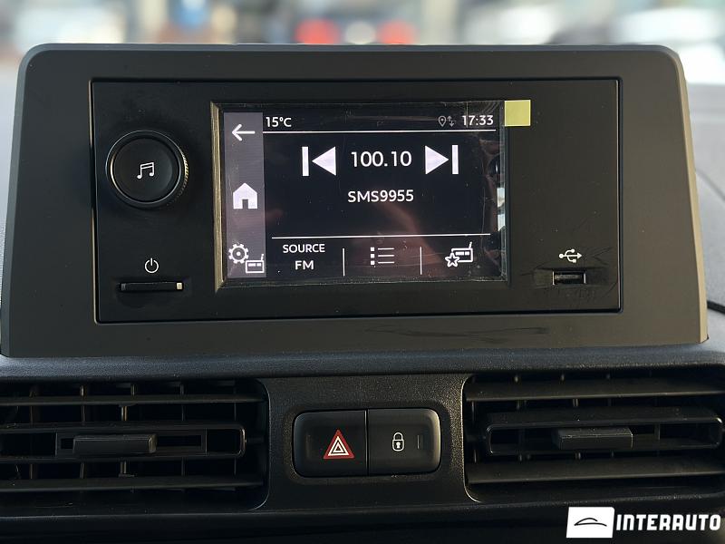 Toyota Proace 12 toyota proace 2024