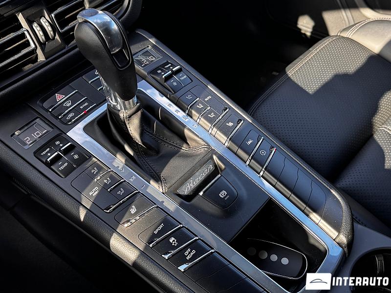 Porsche Macan 13 porsche macan 2018