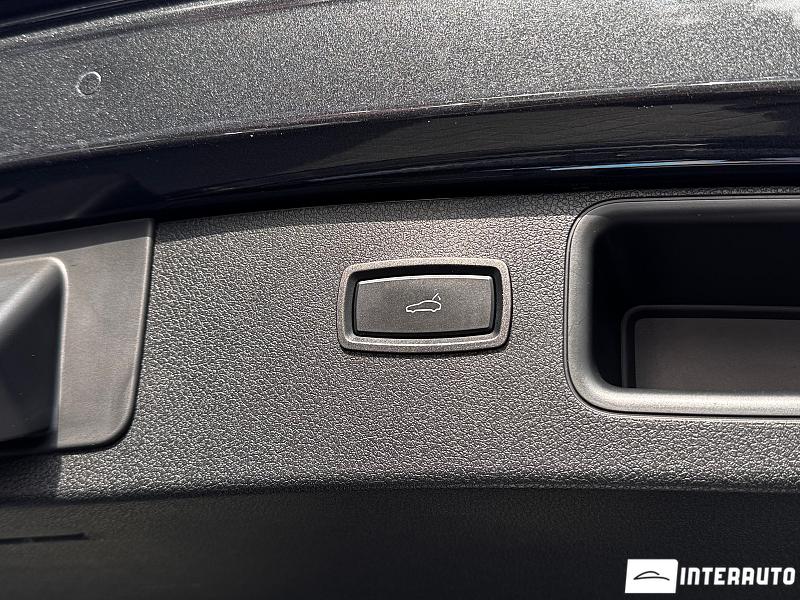 Porsche Macan 22 porsche macan 2018