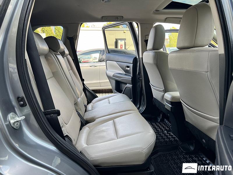 Mitsubishi Outlander 17 mitsubishi outlander 2013