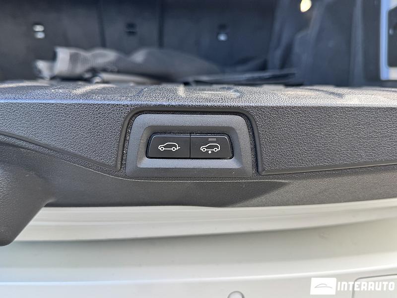 BMW X5 3.0D 32 bmw x5 3.0d 2019