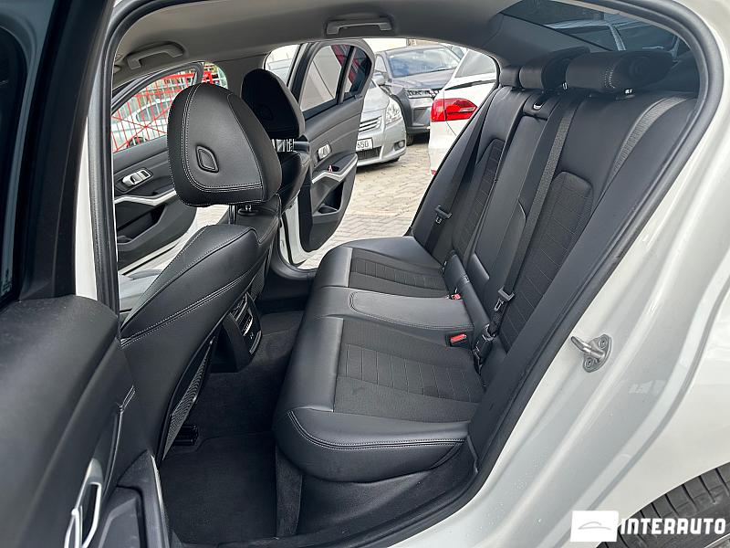 BMW 330E 17 bmw 330e 2021