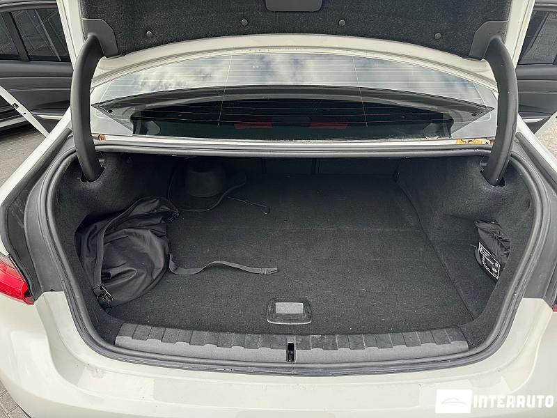 BMW 330E 19 bmw 330e 2021