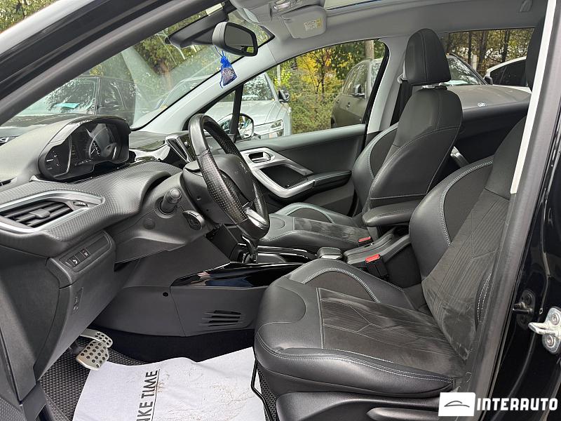 Peugeot 2008 5 peugeot 2008 2018