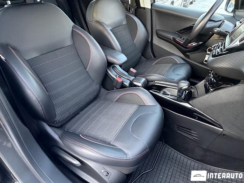 Peugeot 2008 17 peugeot 2008 2019