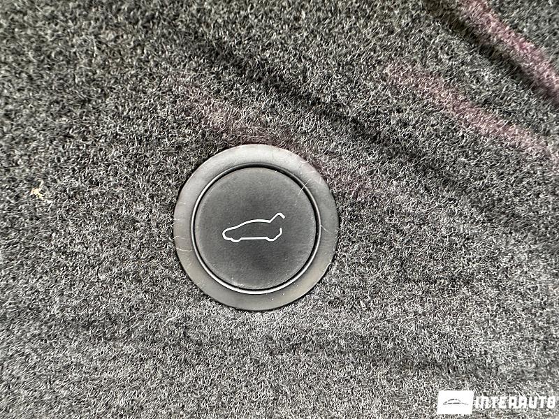 Tesla Model S 21 tesla model s 2021