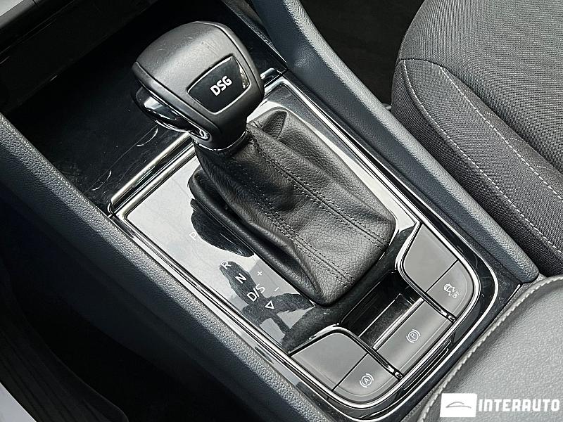 Skoda Karoq 17 skoda karoq 2020