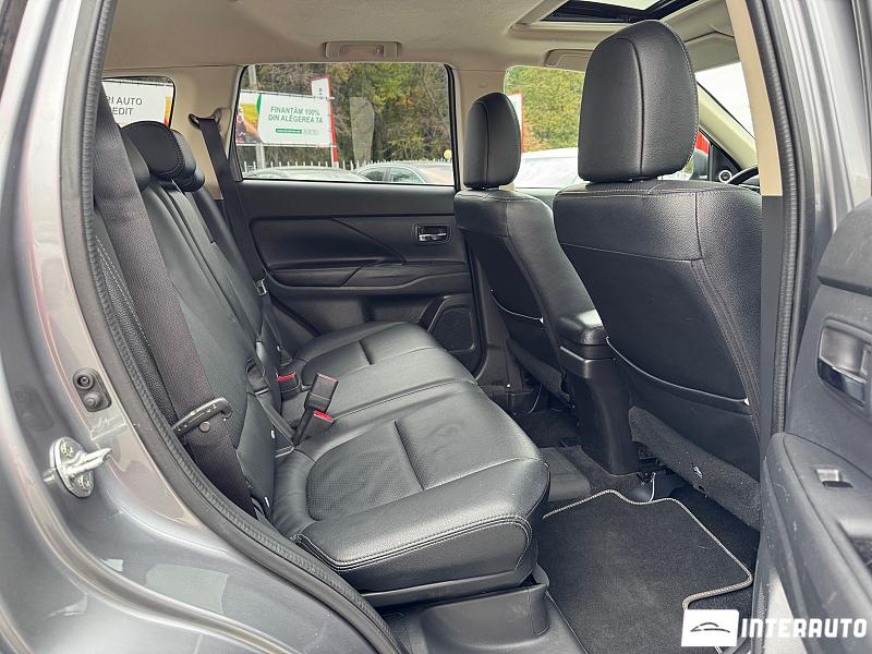 Mitsubishi Outlander 14 mitsubishi outlander 2015