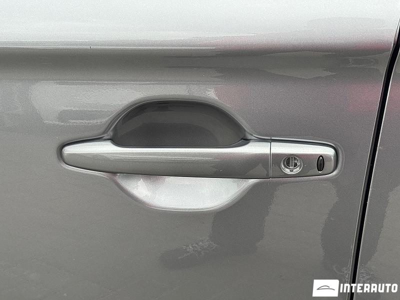 Mitsubishi Outlander 17 mitsubishi outlander 2015