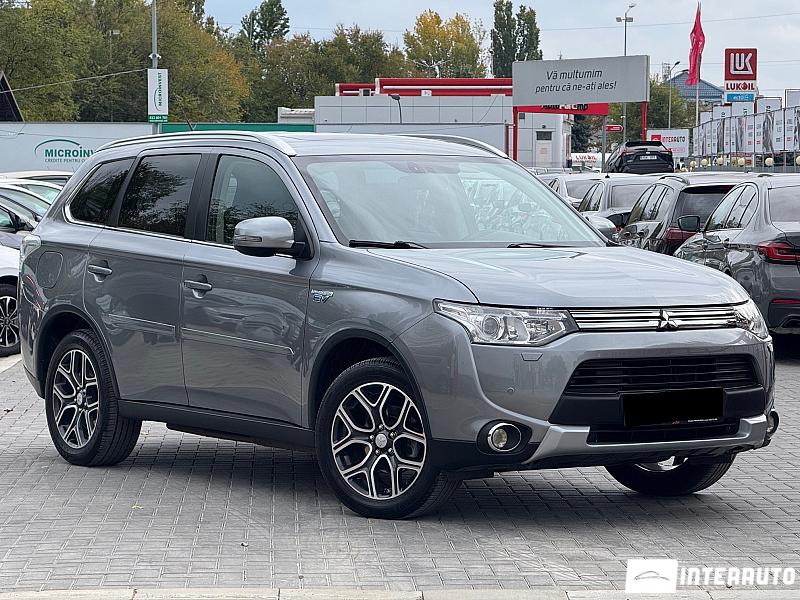 Mitsubishi Outlander 4 mitsubishi outlander 2015
