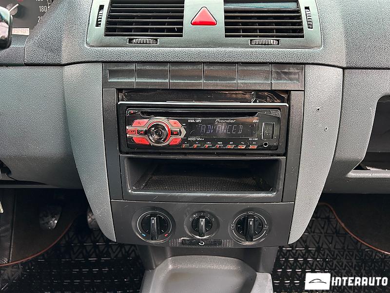 Skoda Fabia 9 skoda fabia 2003