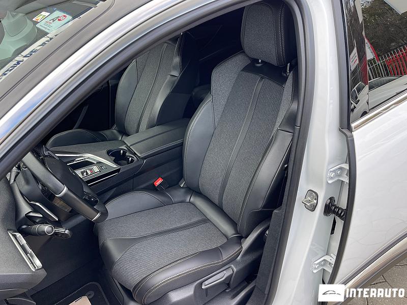 Peugeot 5008 16 peugeot 5008 2020