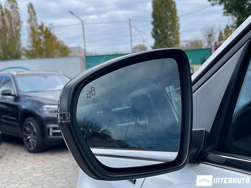 Peugeot 5008 5 peugeot 5008 2020