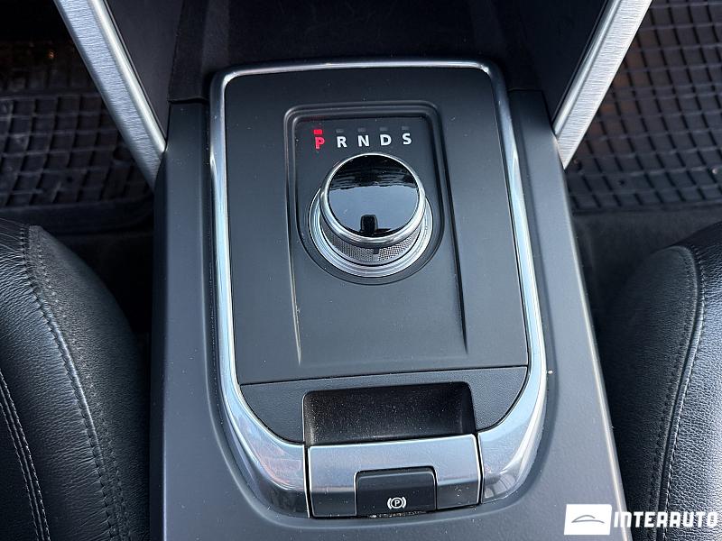 Land Rover Discovery Sport 12 land rover discovery sport 2016